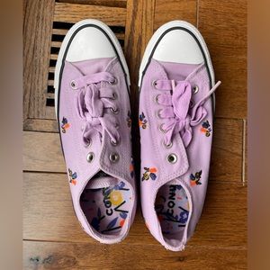 Converse CTAS “Ox” “we are stronger together” platform sneakers. Purple.Size 6.5